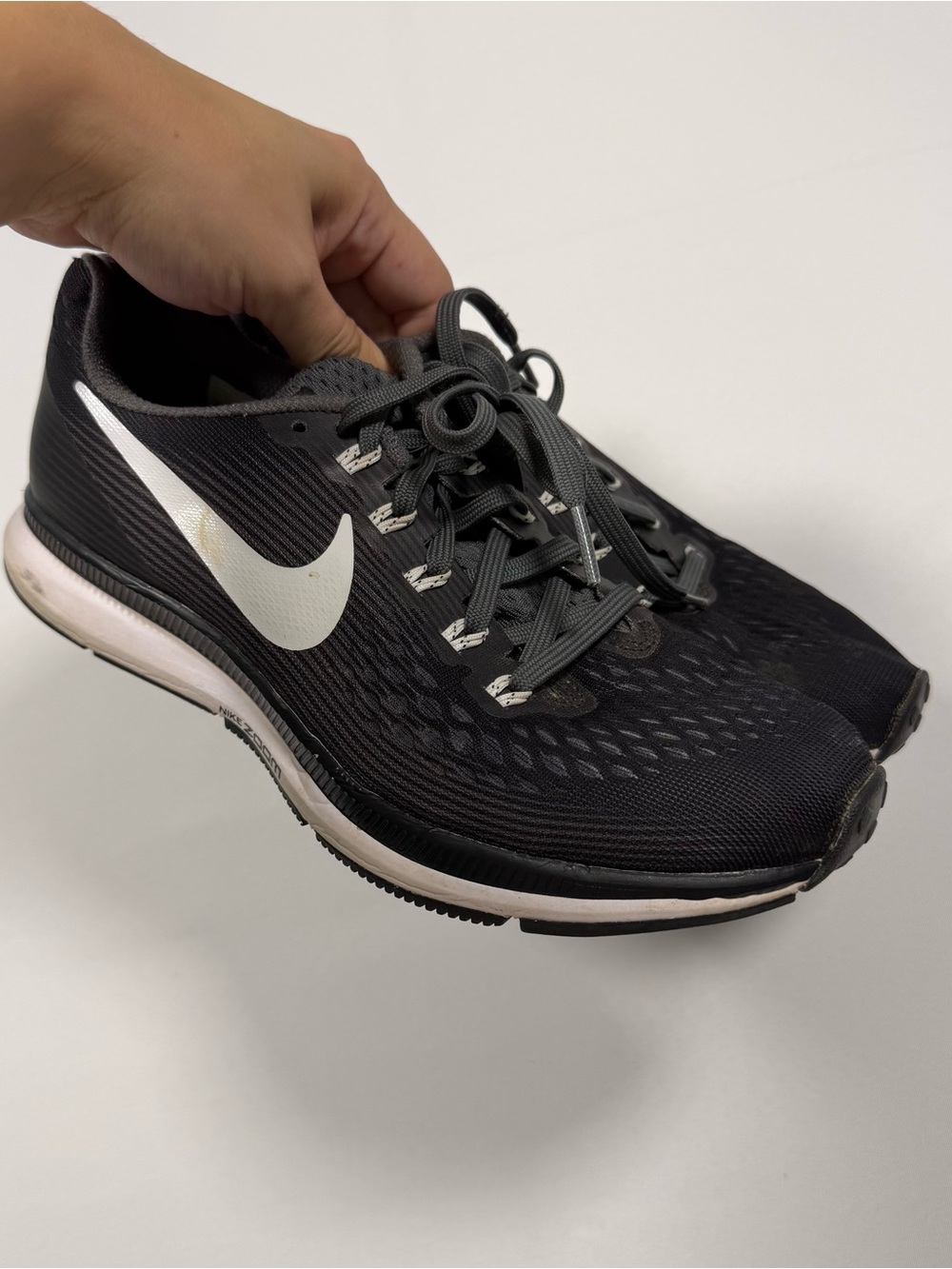 Nike Air Zoom Pegasus 34 Running Shoes in Black Size 7.5